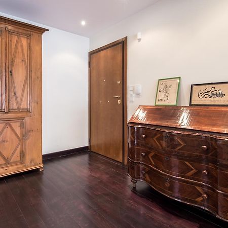 Pantheon Luxurious Flat Lägenhet Aten Exteriör bild