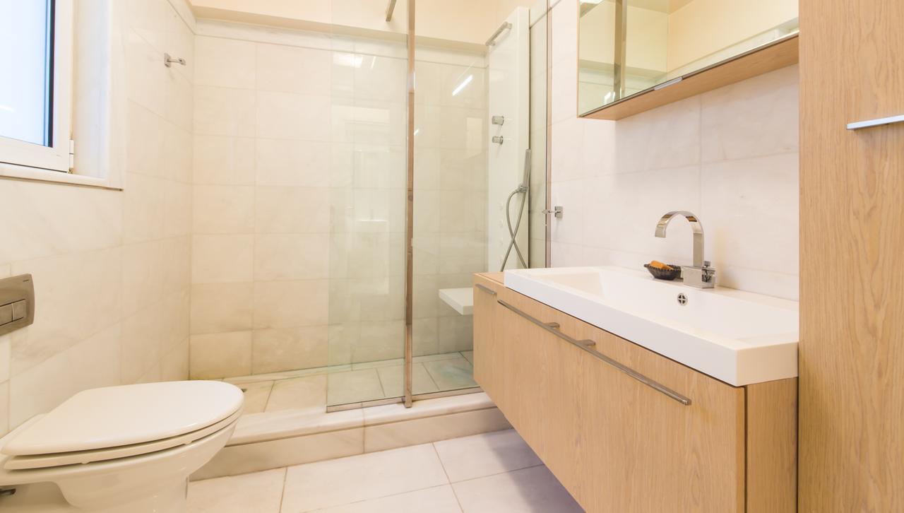 Pantheon Luxurious Flat Lägenhet Aten Exteriör bild